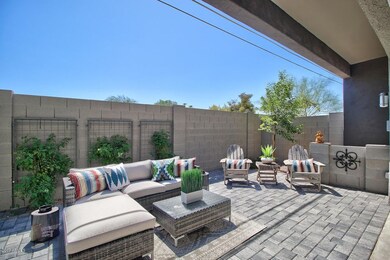 2315-East-Pinchot-Avenue-113-11