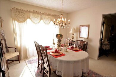 405 Camelot Dr, Statesville, NC 28625 - photo 7