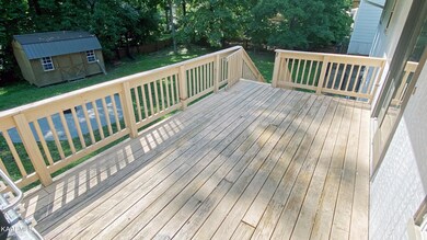 LARGE BACK DECK