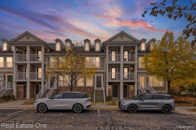 1084 Faulkner, Troy, MI 48083 - photo 3