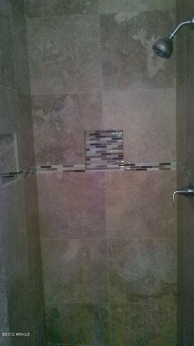 Shower Hly