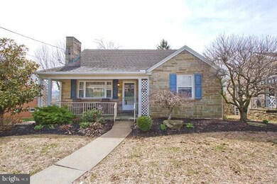 196 Hillcrest Rd, New Holland, PA 17557 - photo 2