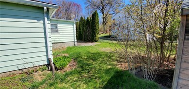 100 Jillson Ave, Woonsocket, RI 02895 - photo 4
