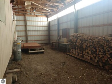 2822 S Santiago Rd, Au Gres, MI 48703 - photo 7