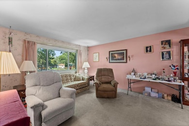 2254 Orchard Ln, Saint Paul, MN 55110 - photo 5