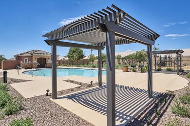 Sonoran Ridge-Pool