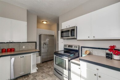 312 S Khedive St, Maize, KS 67101 - photo 7