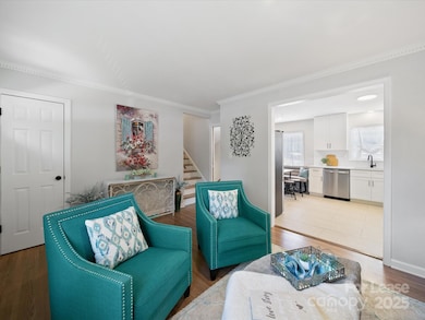 2213 Milton Rd, Charlotte, NC 28215 - photo 2