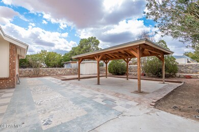 336 Barrel Cactus Dr, Horizon City, TX 79928 - photo 6