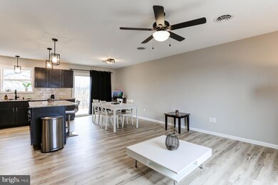 4142 Wilhelm Dr, Chambersburg, PA 17202 - photo 3