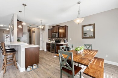 Kitchen with Breakfast Bar and Eat-In Area