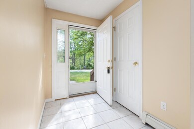 11 Merrymeeting Drive Portland-large-003
