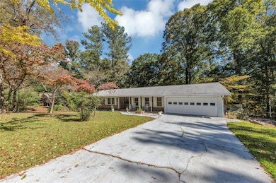 2346 Jomarc Way, Marietta, GA 30062 - photo 4