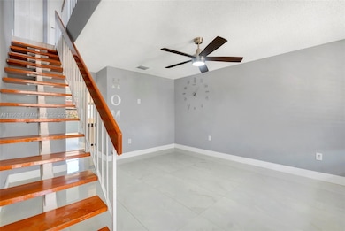 5851 W 20th Ave unit 412, Hialeah, FL 33012 - photo 4