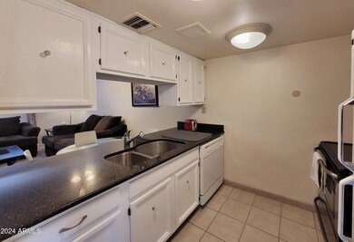 Kitchen 1_2021
