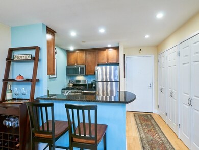 Parris Landing unit 5114, Charlestown, MA 02129 - photo 6