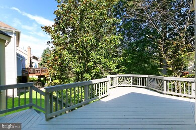 8126 Ridge Creek Way, Springfield, VA 22153 - photo 6