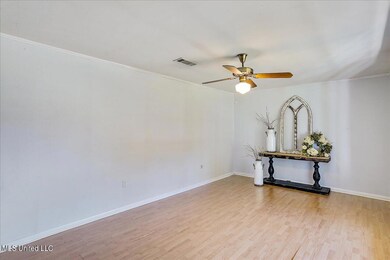 05-115 Primrose Ln