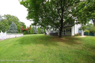 9 Mayfair Rd, Holmdel, NJ 07733 - photo 4