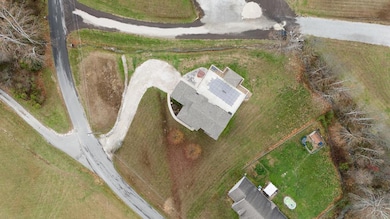 733 Kittle Rd, Wheelersburg, OH 45694 - photo 4