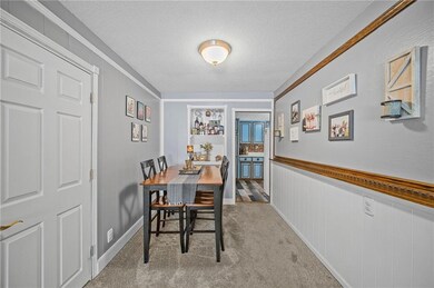 4295 NE 32nd St, Des Moines, IA 50317 - photo 5