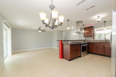 Kitchen and Eat In-2