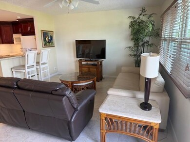 4104 Cambridge E unit 4104, Deerfield Beach, FL 33442 - photo 2