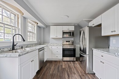 670 Kearsarge Way, Portsmouth, NH 03801 - photo 5