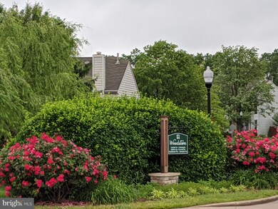 21806 Stonington Square, Sterling, VA 20164 - photo 3