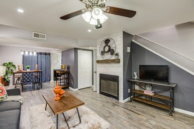 Living_Room_2