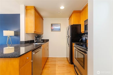 Newmark Tower unit 1103, Seattle, WA 98101 - photo 4