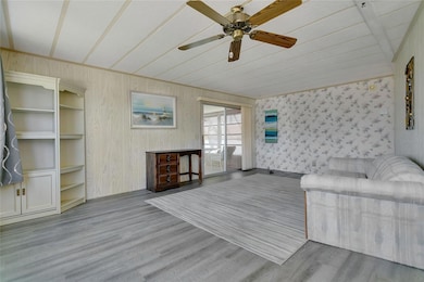 1207 Apache Cir, Tavares, FL 32778 - photo 6