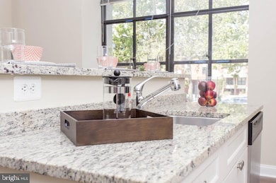 230-38 N 21st St unit 610, Philadelphia, PA 19103 - photo 2