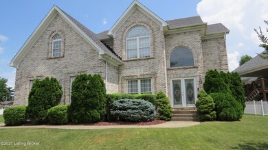 8407 Winnipeg Way, Louisville, KY 40228 - photo 2