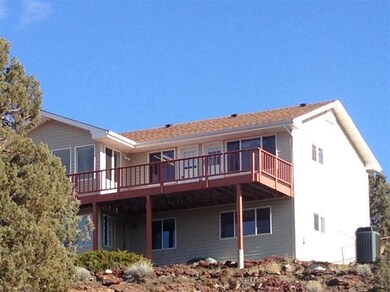 6558 NW Lynch Ln, Redmond, OR 97756 - photo 4