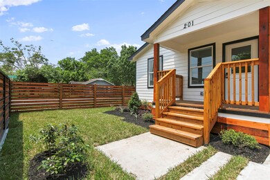201 Luther St, Houston, TX 77076 - photo 3