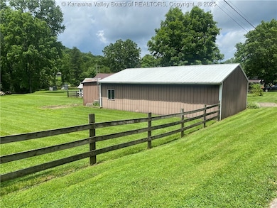 5579 Frozencamp Rd, Le Roy, WV 25252 - photo 4