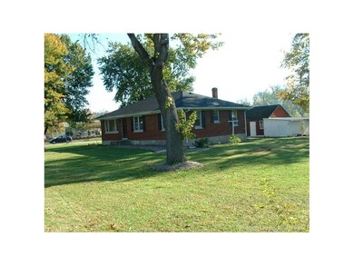 2032 Hamburg Pike, Jeffersonville, IN 47130 - photo 2