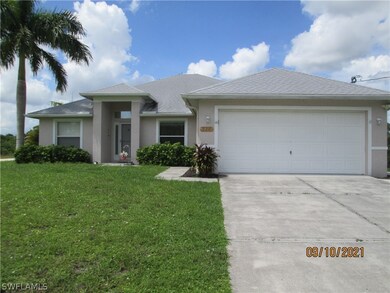 920 Capetown Ave, Lehigh Acres, FL 33974 - photo 2