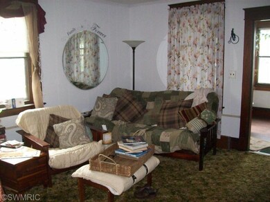 124 W Maple St, Wayland, MI 49348 - photo 5