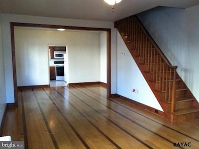 325 E King St, Littlestown, PA 17340 - photo 7