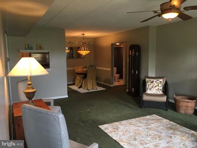 169 Riversedge Dr, Norristown, PA 19403 - photo 5