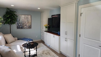Family _ Livingroom(3)