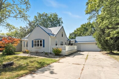 112 Central Ave, Monroeville, IN 46773 - photo 2