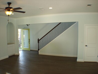 CORONA DEL MAR FOYER