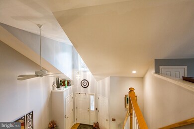 444 Hill St, Mount Joy, PA 17552 - photo 5