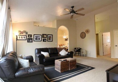 FamilyRoom2