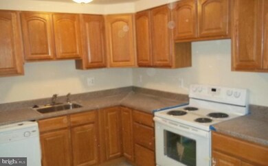 17107 Croom Rd unit C, Brandywine, MD 20613 - photo 4