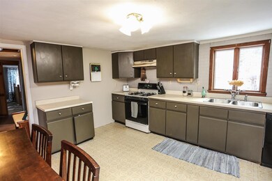 337 Main St, Wilton, NH 03086 - photo 3