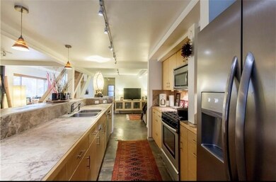 19035 Stout Mountain Rd, Fayetteville, AR 72701 - photo 6